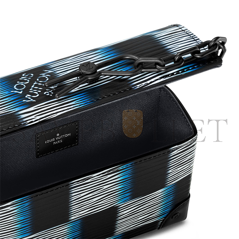 l0*is V*t0n steamer wearable wallet m82819 (18*11*6.5cm)